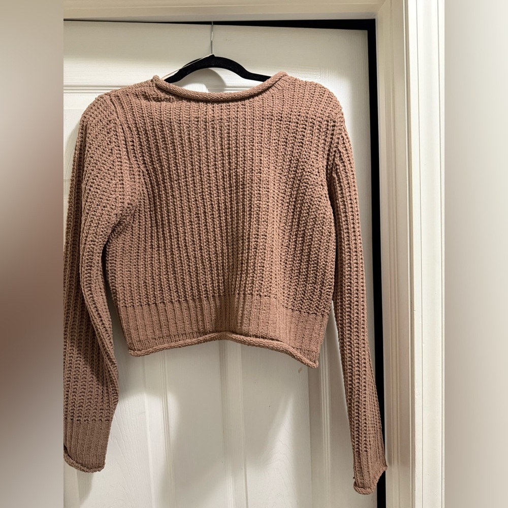 Short kaycee boutique sweater NWT